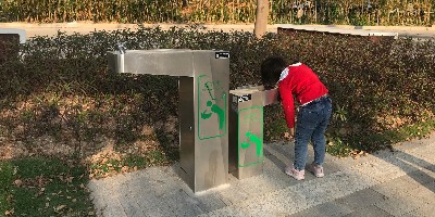 圣藍(lán)教大家如何選擇戶外飲水臺(tái)