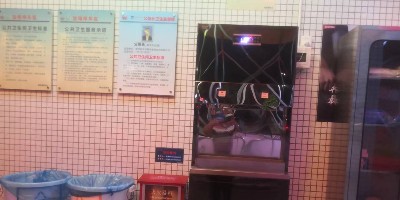 直飲水機直達體育場：運動后“30米內(nèi)飲水自由”守護學(xué)生健康