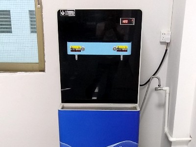 建安醫(yī)藥集團(tuán)選擇安裝圣藍(lán)辦公室直飲水機(jī)